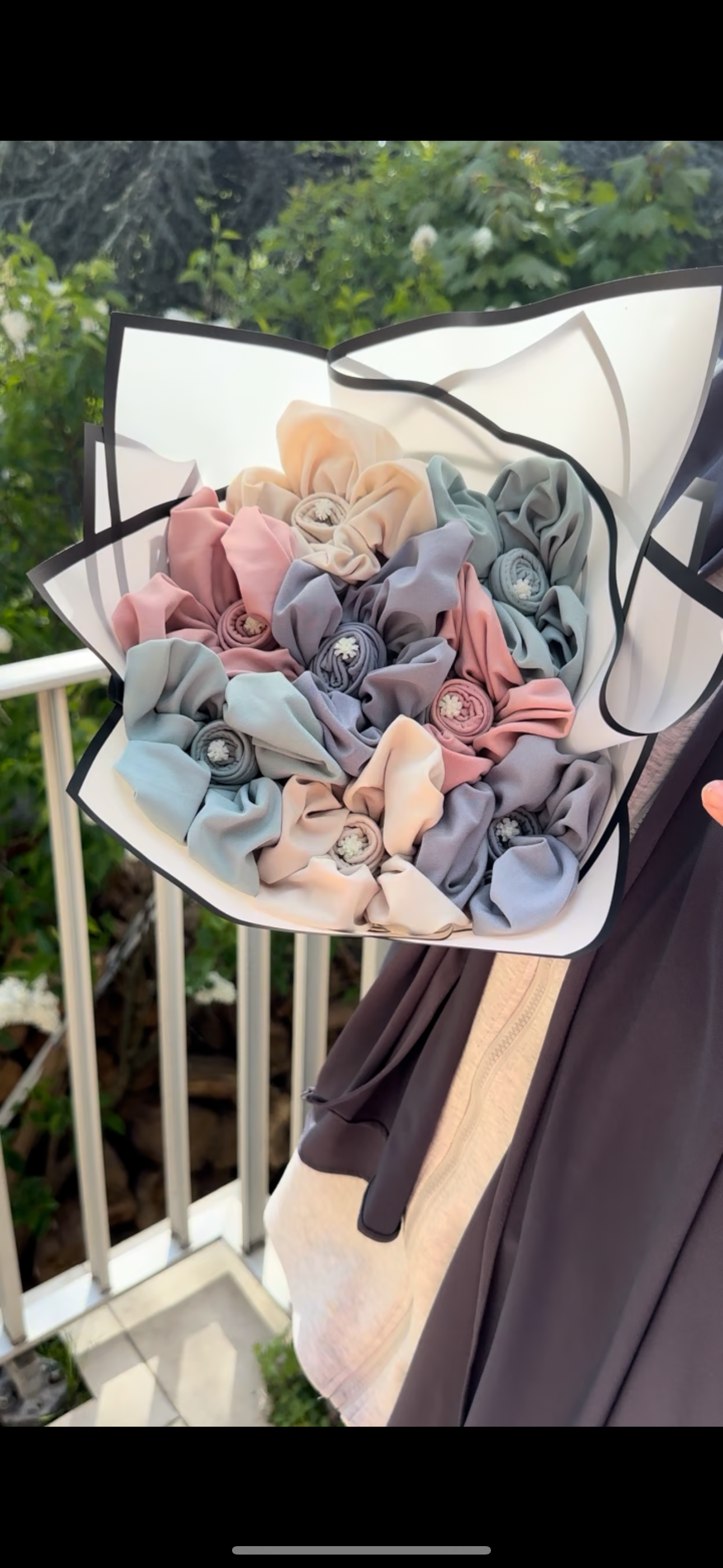 Bouquet de Quatre Hijabs - Personnalisable