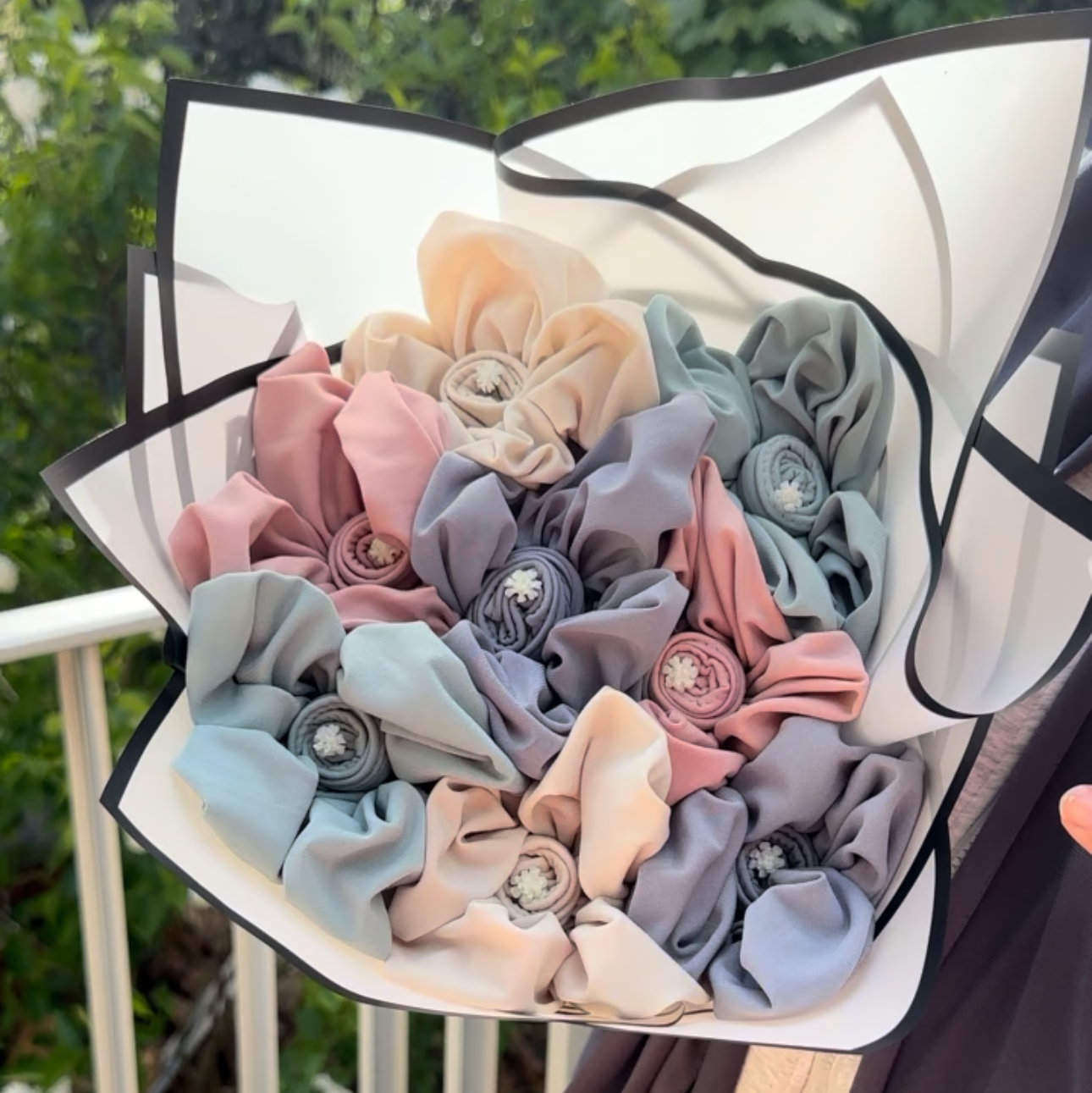 Bouquet de Quatre Hijabs - Personnalisable