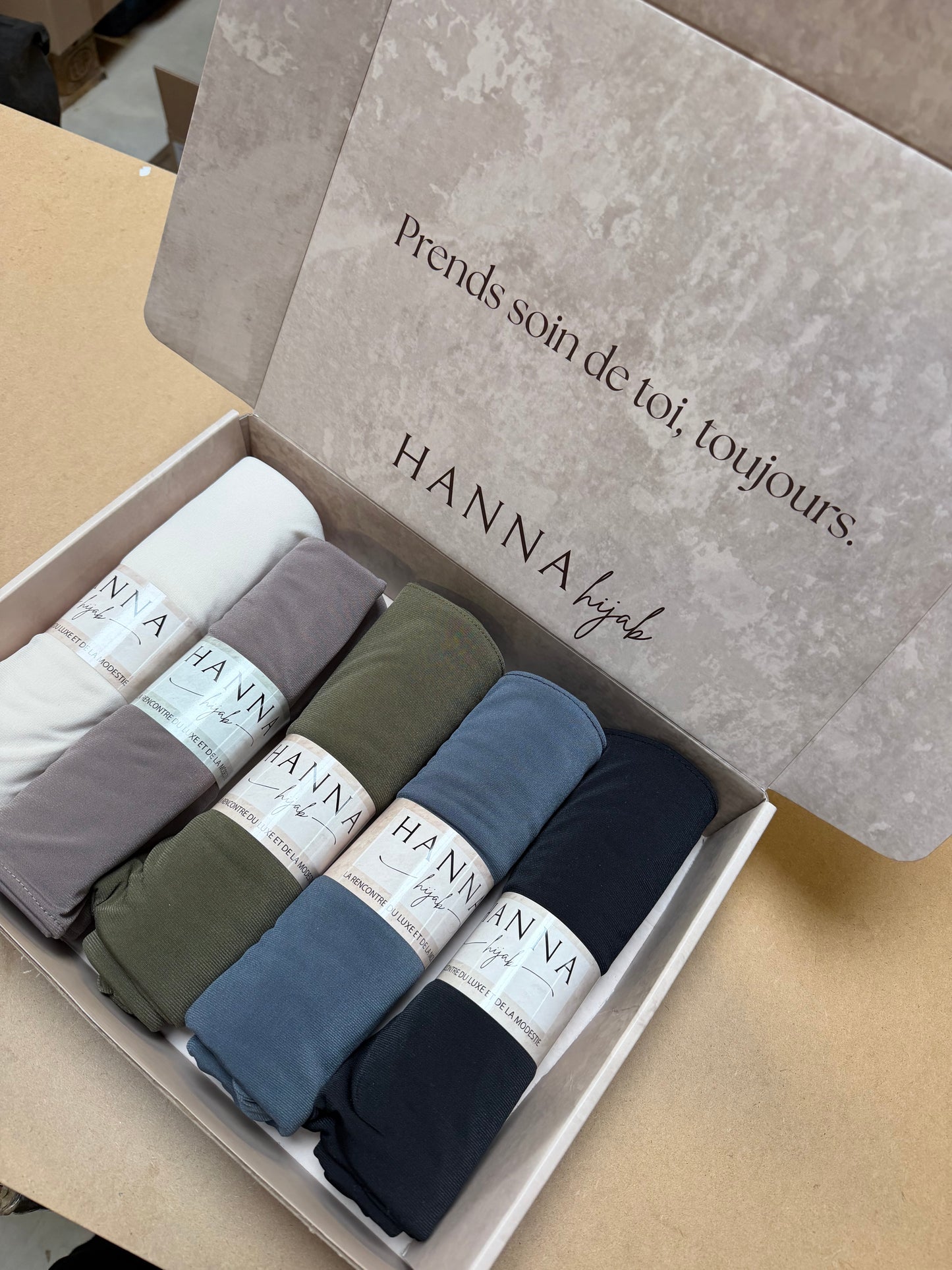 Essentiel - Box Jersey Premium Luxe