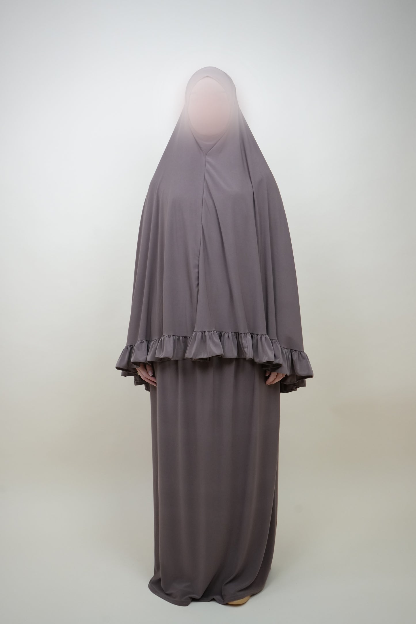 Robe de prière avec volants