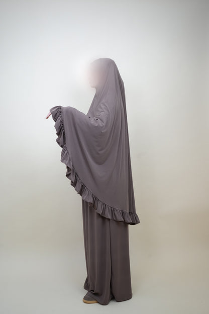 Robe de prière avec volants