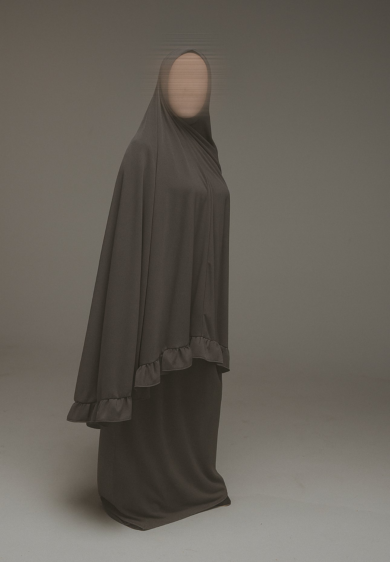 Robe de prière avec volants